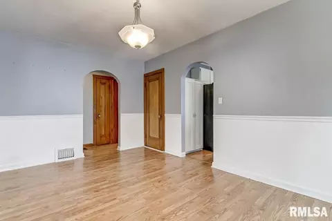1732 S Walnut St, Springfield, IL 62704 photo 13