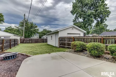 1732 S Walnut St, Springfield, IL 62704 photo 25