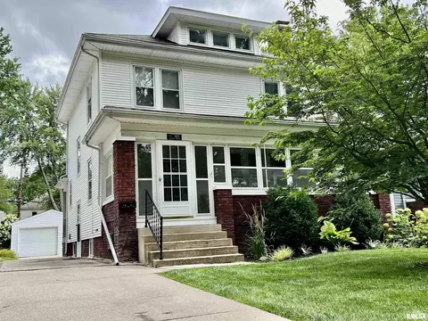 820 Loraine Ave, Springfield, IL 62704 photo 1
