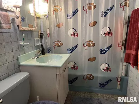 1328 N Ledlie Ave, Springfield, IL 62702 photo 13