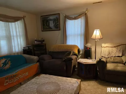 1328 N Ledlie Ave, Springfield, IL 62702 photo 7