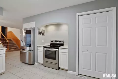 20 Columbine Ln, Springfield, IL 62712 photo 6