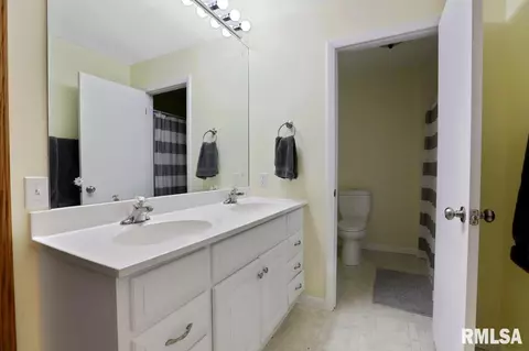 20 Columbine Ln, Springfield, IL 62712 photo 11
