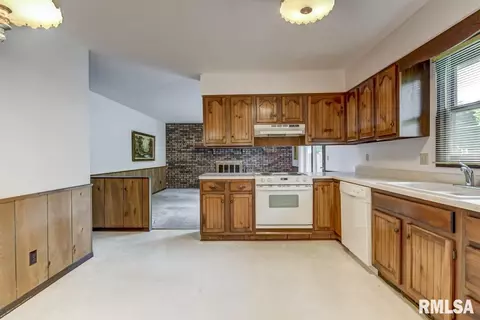 1404 Denison Dr, Springfield, IL 62704 photo 15