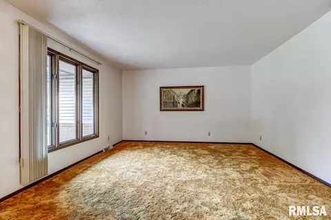 1404 Denison Dr, Springfield, IL 62704 photo 8