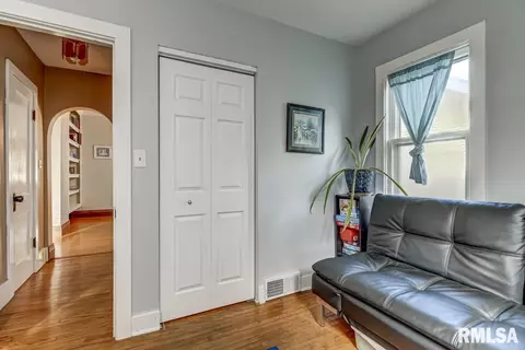 824 S Park Ave, Springfield, IL 62704 photo 26