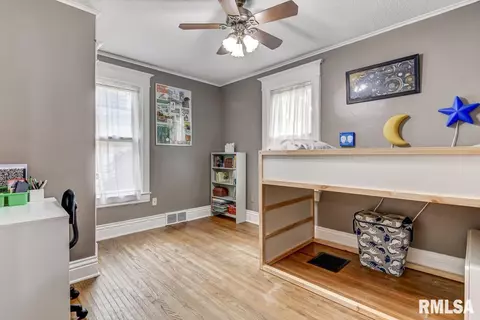 824 S Park Ave, Springfield, IL 62704 photo 34