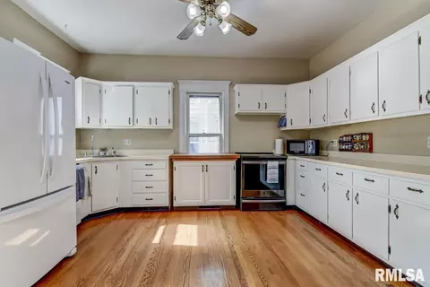 824 S Park Ave, Springfield, IL 62704 photo 20