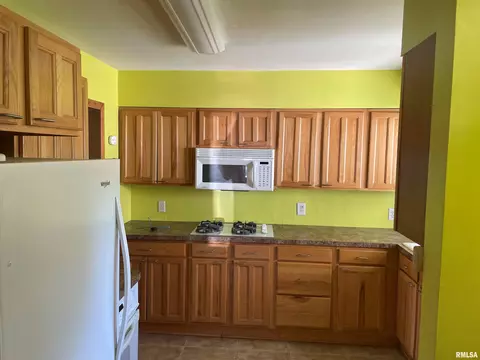 1212 W Centre St, Springfield, IL 62704 photo 2