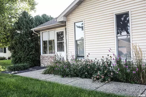 3305 Redbud Ln, Springfield, IL 62712 photo 27