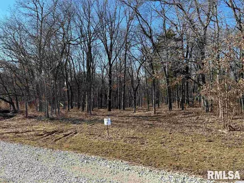 11 Red Oak Road, Maywood, MO 63454