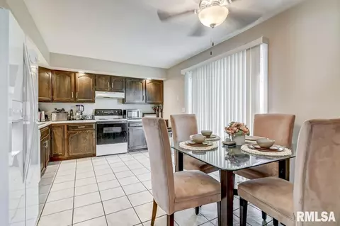 2901-2903 Interlacken Rd, Springfield, IL 62704 photo 5