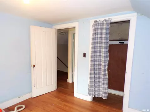 110 E Bruner St, Rio, IL 61472 photo 27