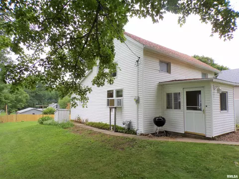 110 E Bruner St, Rio, IL 61472 photo 7