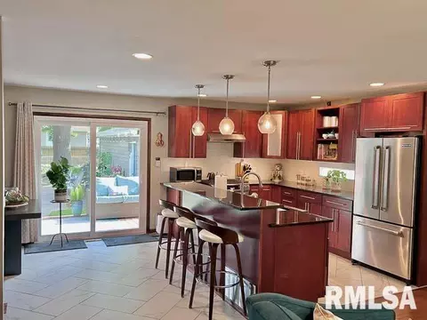 2308 Blackhawk Rd, Springfield, IL 62702 photo 8