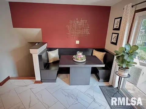 2308 Blackhawk Rd, Springfield, IL 62702 photo 7
