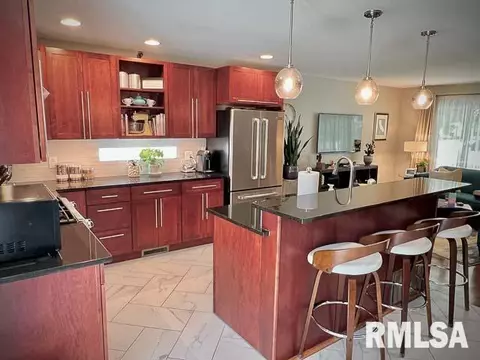 2308 Blackhawk Rd, Springfield, IL 62702 photo 9
