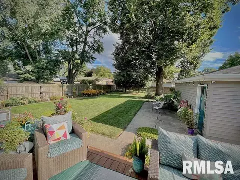 2308 Blackhawk Rd, Springfield, IL 62702 photo 16
