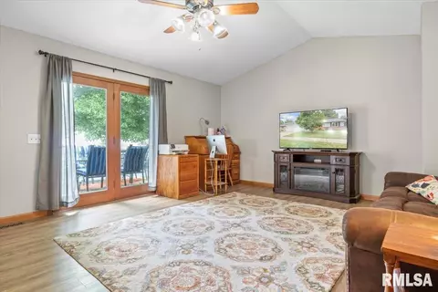 5228 Cantrell Ct, Springfield, IL 62703 photo 8