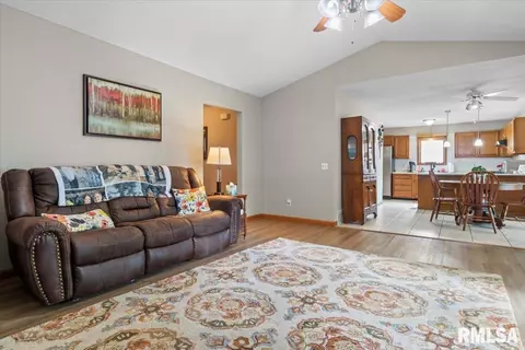 5228 Cantrell Ct, Springfield, IL 62703 photo 9