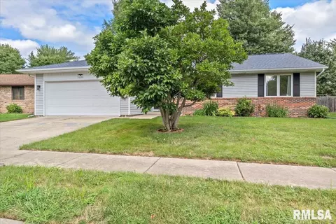 5228 Cantrell Ct, Springfield, IL 62703 photo 2