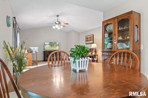 5228 Cantrell Ct, Springfield, IL 62703 photo 11
