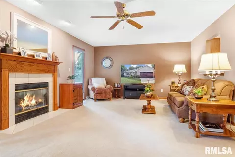 3104 La Conner Dr, Springfield, IL 62704 photo 11