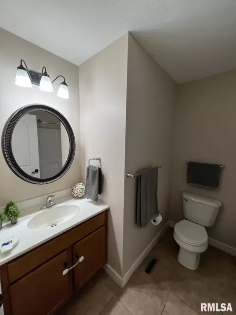 7205 Torrington Way, Springfield, IL 62711 photo 32