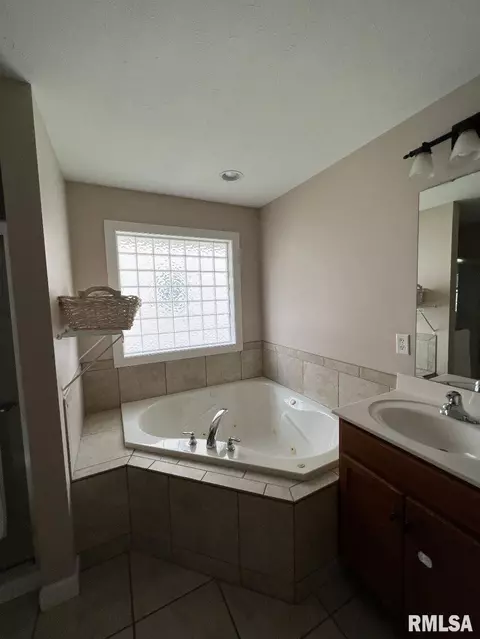 7205 Torrington Way, Springfield, IL 62711 photo 23