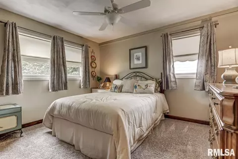 112 Cartwright Dr, Springfield, IL 62704 photo 27