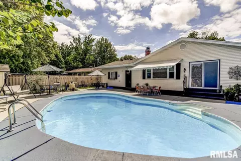 112 Cartwright Dr, Springfield, IL 62704 photo 3
