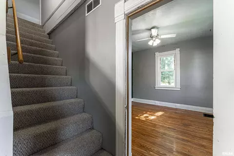 405 Lincoln St, Emden, IL 62635 photo 12