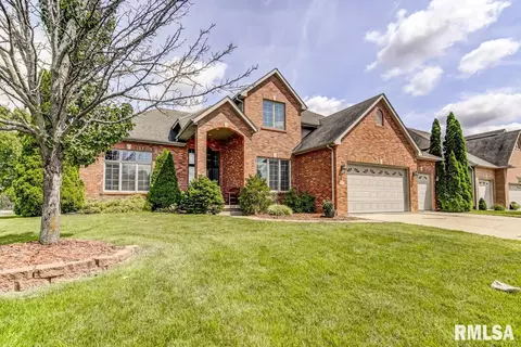 2712 Dickens Dr, Springfield, IL 62711 photo 1