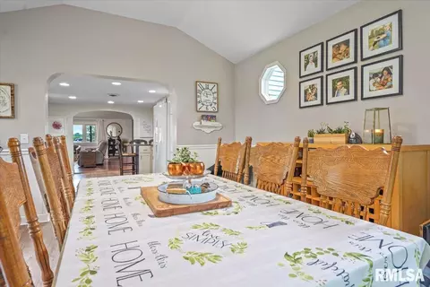 209 Abbey Rd, Springfield, IL 62703 photo 20