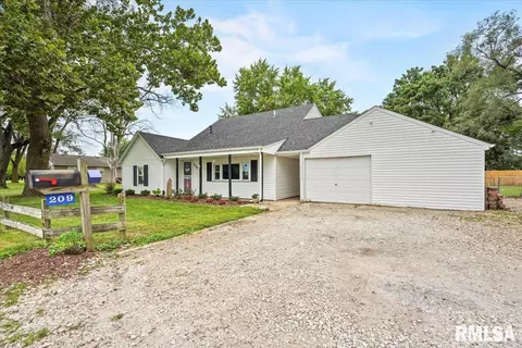 209 Abbey Rd, Springfield, IL 62703 photo 2