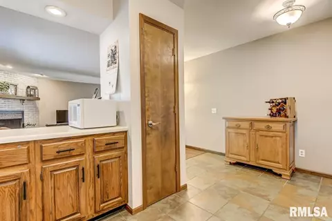 29 Wind Cave Dr, Springfield, IL 62712 photo 15