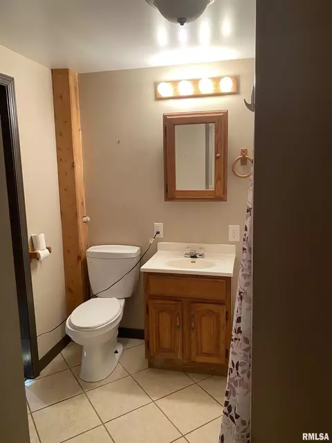 1205 N 14th St, Springfield, IL 62702 photo 7