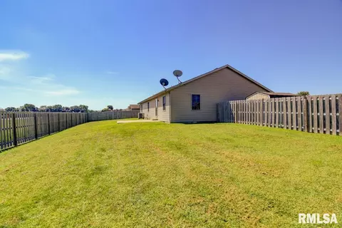1200 Juniper Pl, Chatham, IL 62629 photo 31