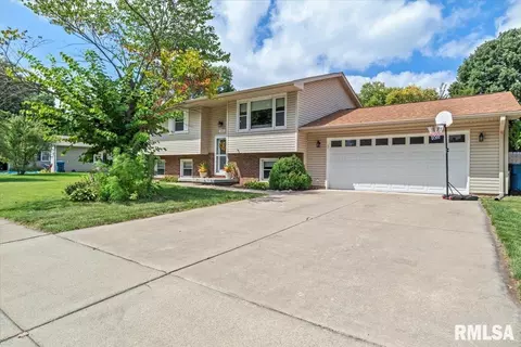 255 Saxon Dr, Springfield, IL 62704 photo 2