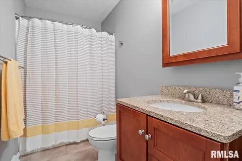 255 Saxon Dr, Springfield, IL 62704 photo 15
