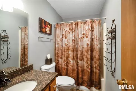 1100 Bolin Ct, Springfield, IL 62703 photo 7