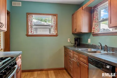 1505 N 3rd St, Springfield, IL 62702 photo 15