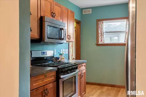 1505 N 3rd St, Springfield, IL 62702 photo 14