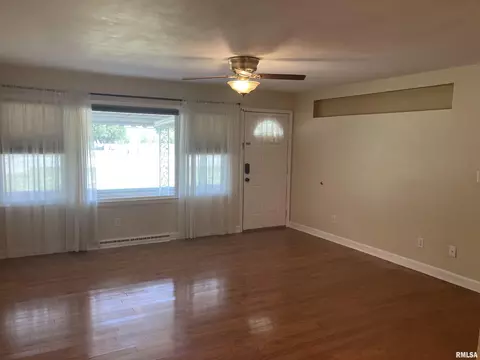 3405 S 5th St, Springfield, IL 62703 photo 9