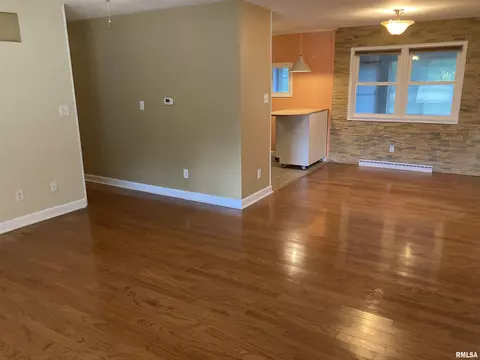 3405 S 5th St, Springfield, IL 62703 photo 7