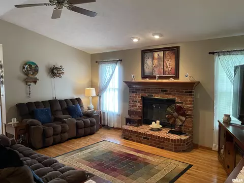 1213 Dani Ln, Springfield, IL 62712 photo 5