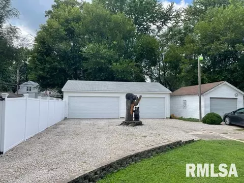 1905 S 2nd St, Springfield, IL 62704 photo 17