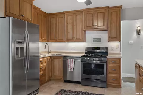 48 N Oxford St, Springfield, IL 62702 photo 10