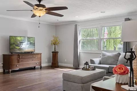 48 N Oxford St, Springfield, IL 62702 photo 17