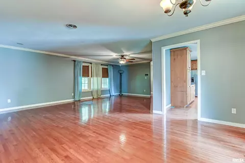 16 Cheyenne Dr, Springfield, IL 62711 photo 10